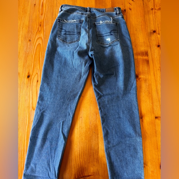 AMERICAN EAGLE MOM JEANS 8 - Picture 4 of 4
